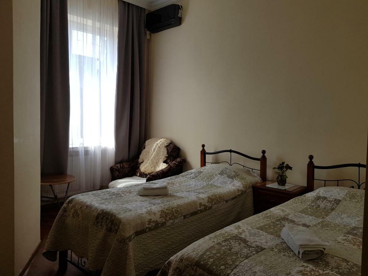 Tamari Guest House เทลาวี ภายนอก รูปภาพ