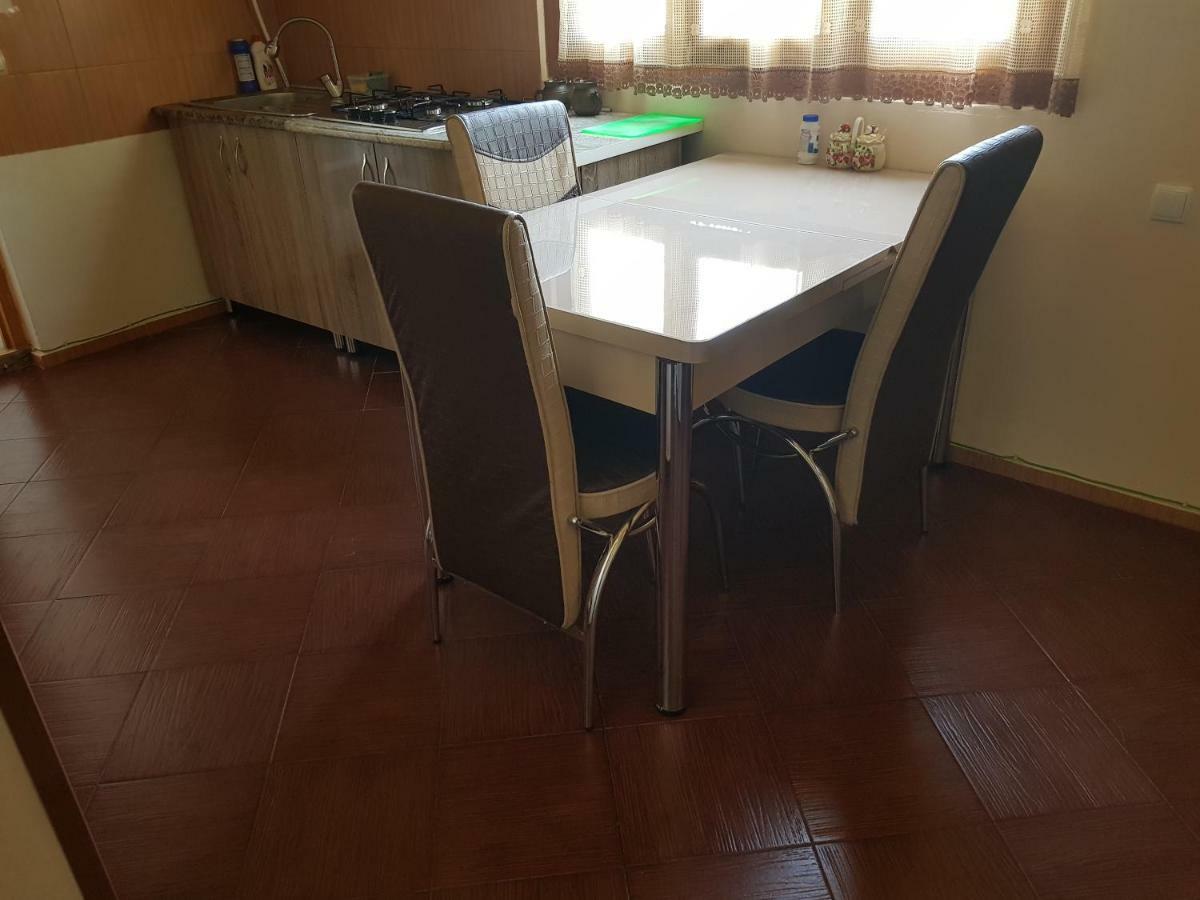 Tamari Guest House เทลาวี ภายนอก รูปภาพ