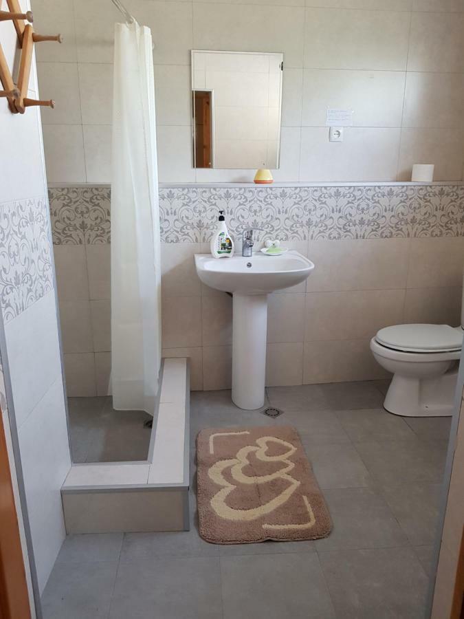 Tamari Guest House เทลาวี ภายนอก รูปภาพ