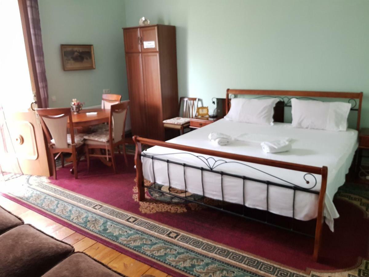 Tamari Guest House เทลาวี ภายนอก รูปภาพ